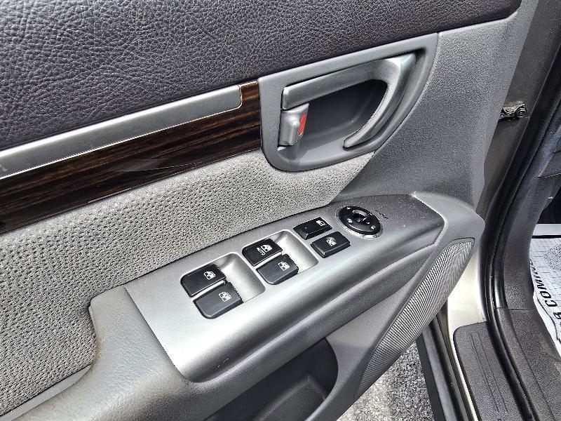 Hyundai Santa Fe SE 3.5 4WD 2012