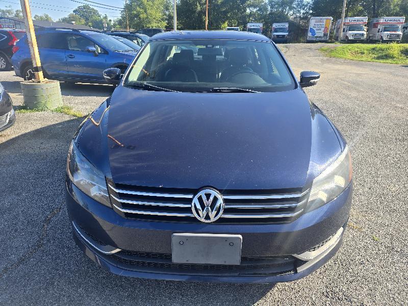 Volkswagen Passat 2.5L SE AT 2013