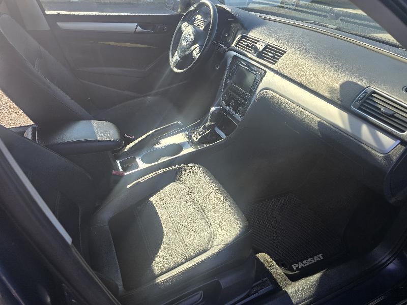 Volkswagen Passat 2.5L SE AT 2013