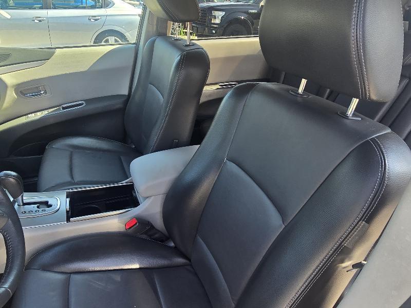 Subaru Tribeca Limited 2011