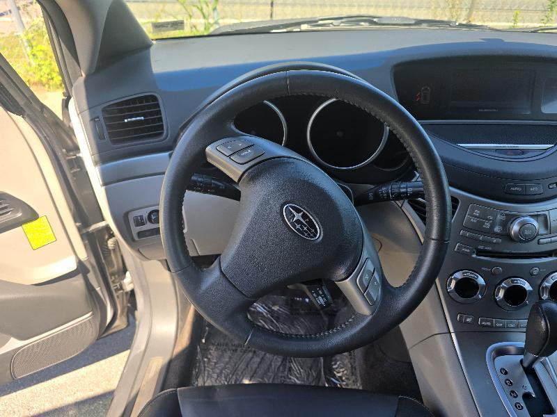 Subaru Tribeca Limited 2011