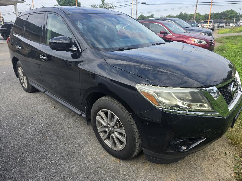 Nissan Pathfinder S 4WD 2014