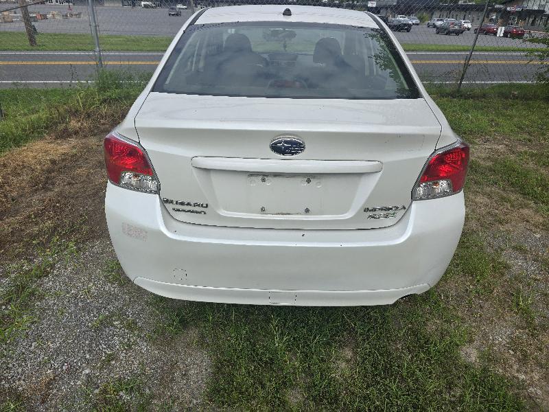 Subaru Impreza Premium Plus 4-Door+S/R 2014