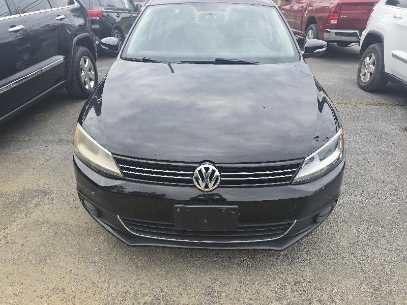 Volkswagen Jetta SEL PZEV 2011
