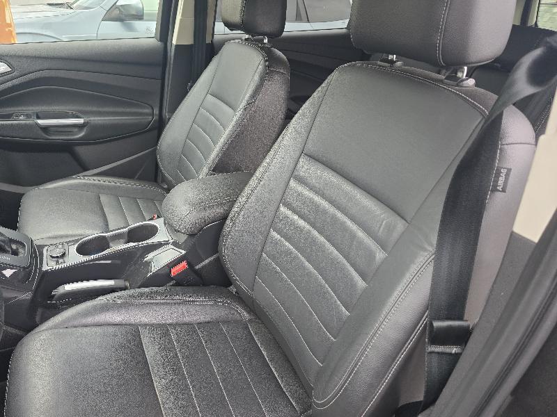 Ford Escape Titanium 4WD 2015