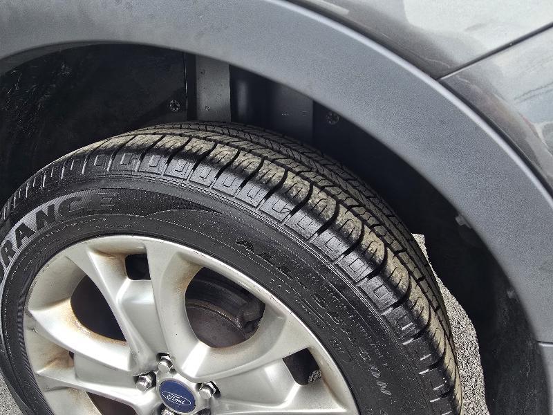 Ford Escape Titanium 4WD 2015