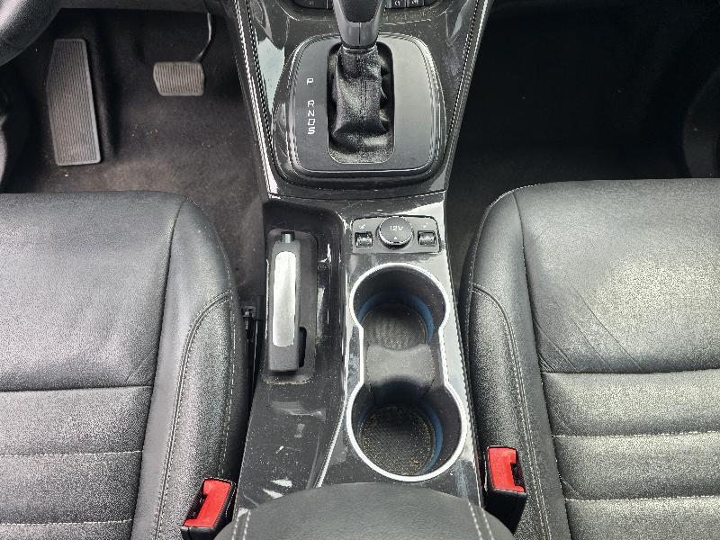 Ford Escape Titanium 4WD 2015