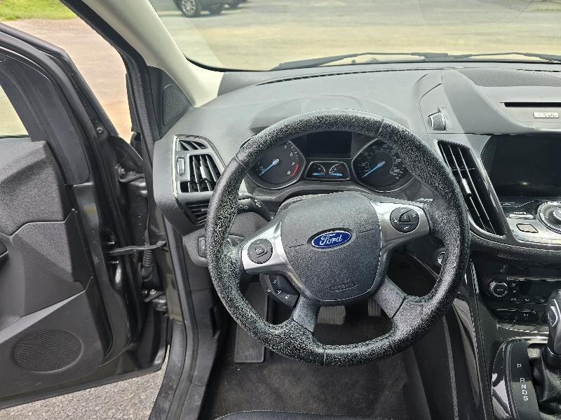 Ford Escape Titanium 4WD 2015