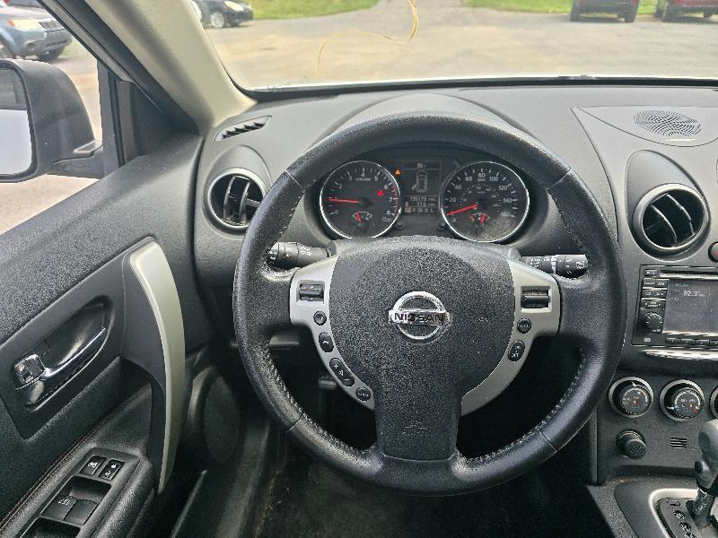 Nissan Rogue S AWD 2013