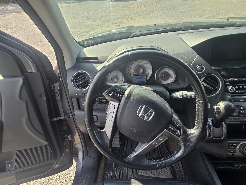Honda Pilot photo 16