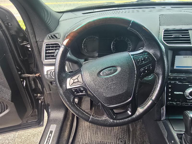 Ford Explorer Platinum AWD 2017