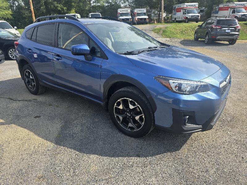 Subaru Crosstrek photo 2