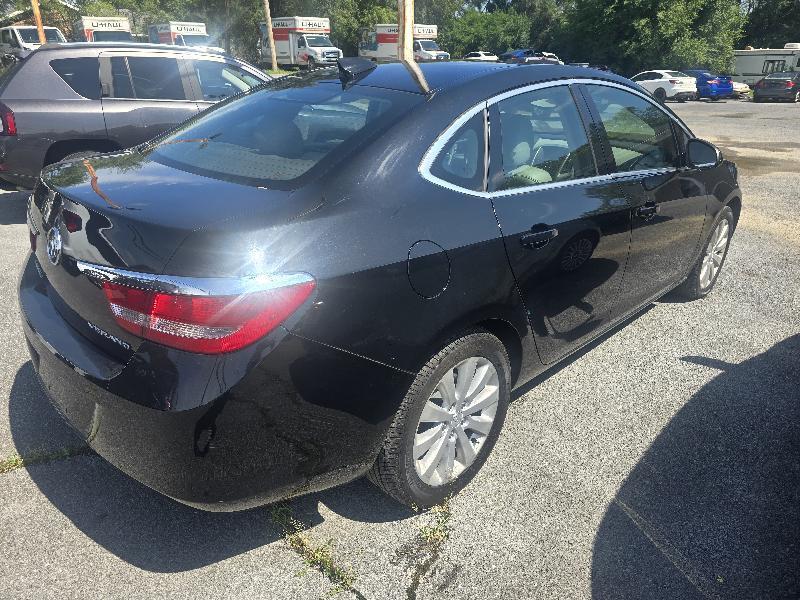 Buick Verano photo 5