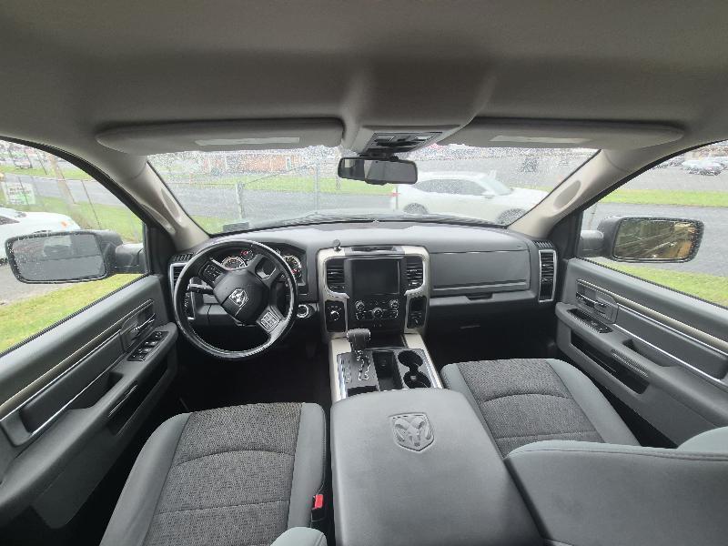 RAM 1500 SLT Quad Cab 4WD 2013