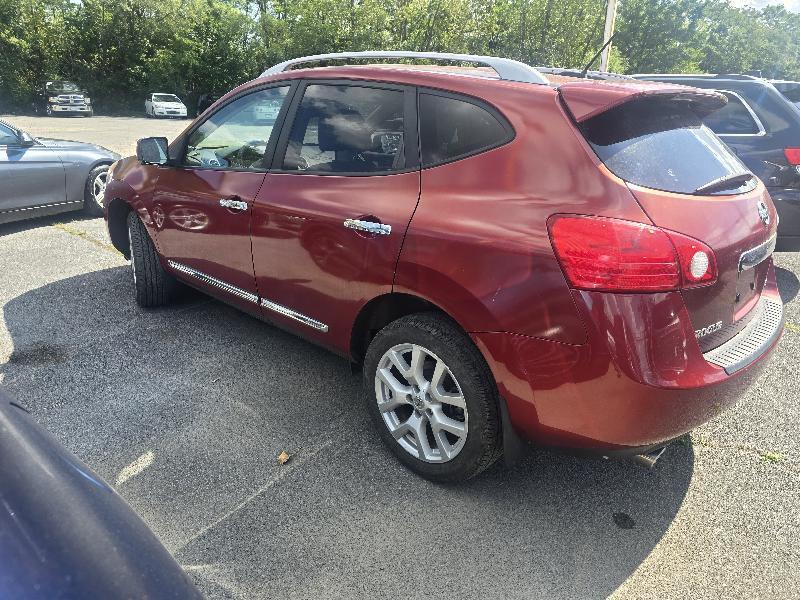 Nissan Rogue S AWD 2013