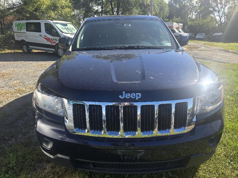 Jeep Grand Cherokee Laredo 4WD 2012