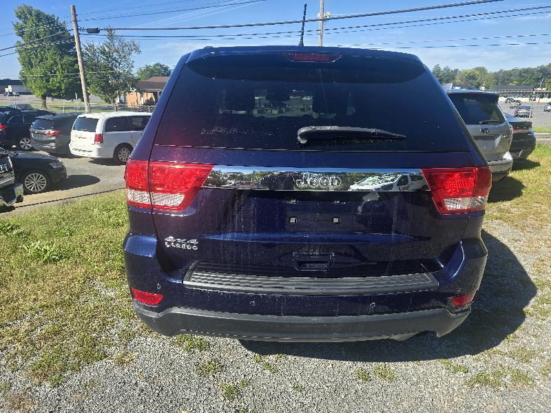 Jeep Grand Cherokee Laredo 4WD 2012