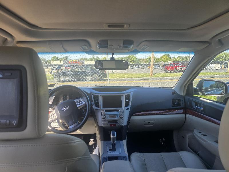 Subaru Outback photo 13