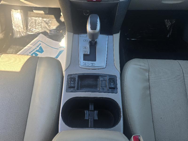 Subaru Outback photo 14