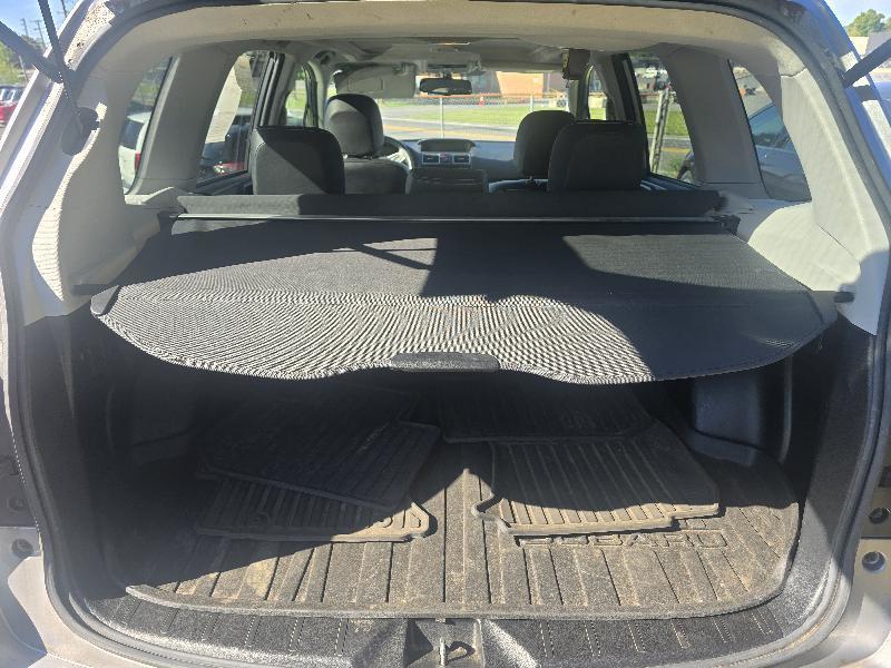 Subaru Forester photo 7
