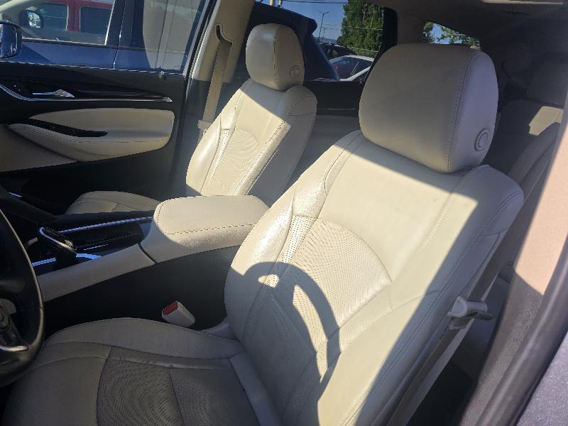 Buick Enclave Essence AWD 2019