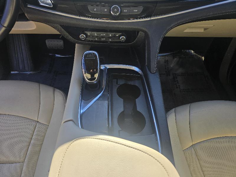 Buick Enclave Essence AWD 2019