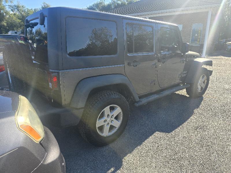 Jeep Wrangler photo 5