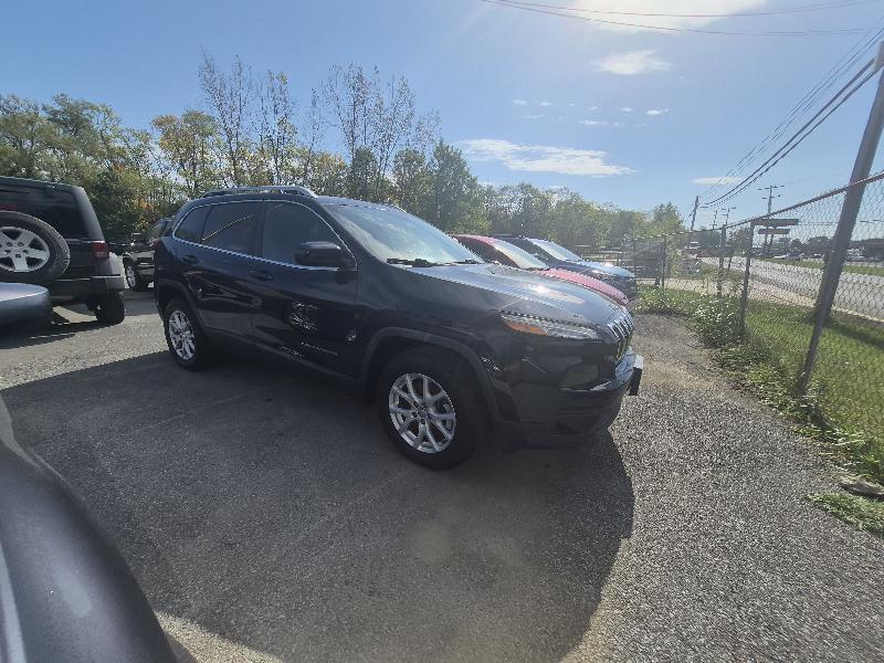 Jeep Cherokee Latitude 4WD 2015