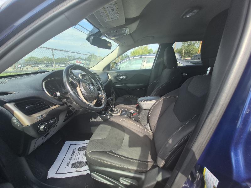 Jeep Cherokee Latitude 4WD 2015