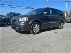 2015 Chrysler Town & Country 