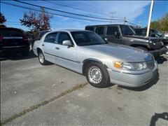 1999 Lincoln Town Car 