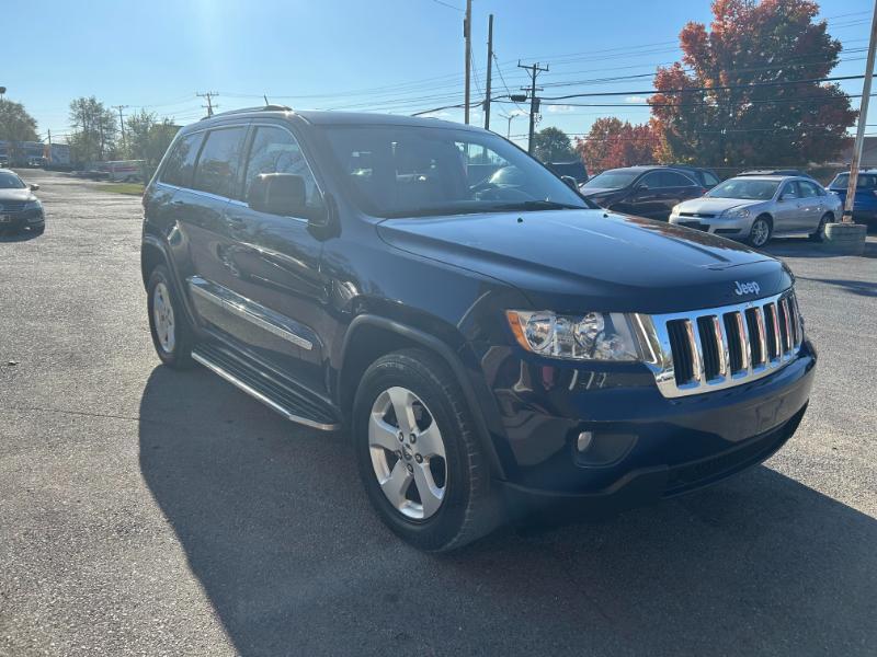 Jeep Grand Cherokee Laredo 4WD 2012