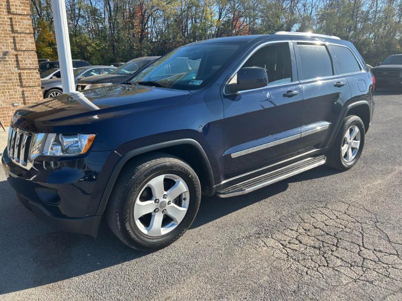 Jeep Grand Cherokee Laredo 4WD 2012