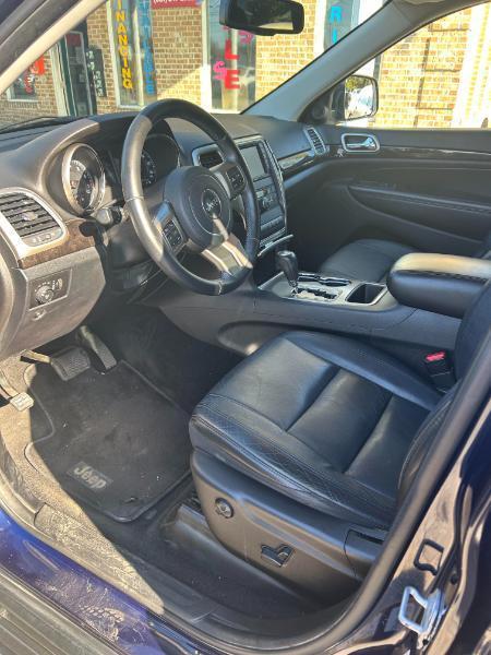 Jeep Grand Cherokee Laredo 4WD 2012