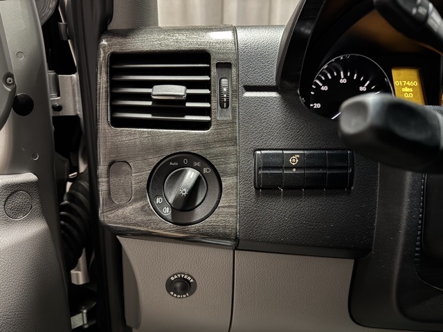 Mercedes-Benz Sprinter 3500 170-in. WB 2018