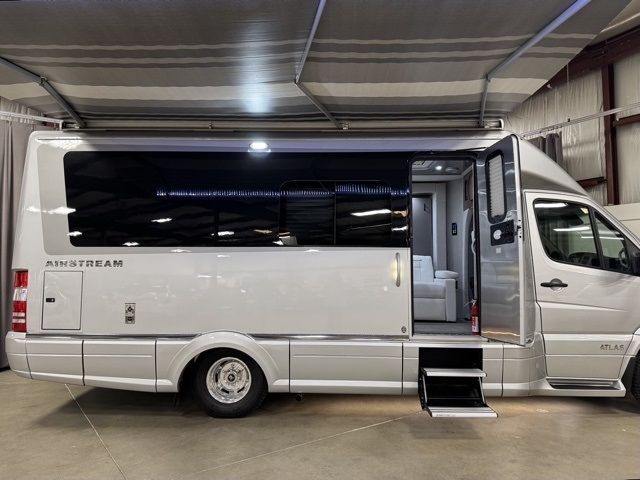 Mercedes-Benz Sprinter 3500 170-in. WB 2018