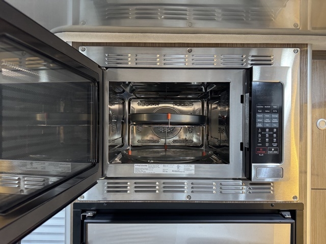 Mercedes-Benz Sprinter 3500 170-in. WB 2018