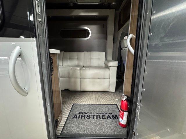 Mercedes-Benz Sprinter 3500 170-in. WB 2018