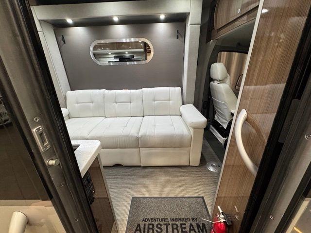 Mercedes-Benz Sprinter 3500 170-in. WB 2018