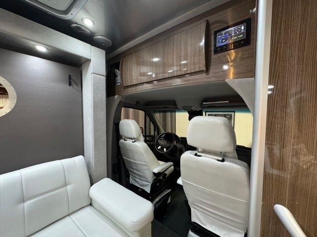 Mercedes-Benz Sprinter 3500 170-in. WB 2018