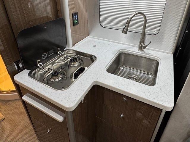 Mercedes-Benz Sprinter 3500 170-in. WB 2018