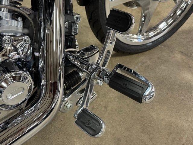 Harley-Davidson FXSTI  2003