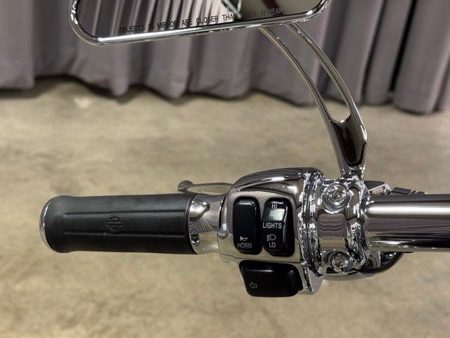 Harley-Davidson FXSTI  2003