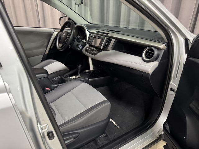 Toyota RAV4 XLE AWD 2013 Toyota RAV4 XLE AWD 2013