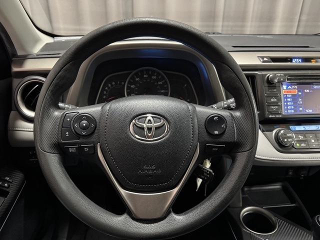 Toyota RAV4 XLE AWD 2013 Toyota RAV4 XLE AWD 2013