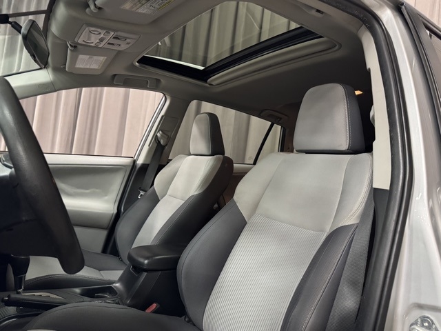 Toyota RAV4 XLE AWD 2013 Toyota RAV4 XLE AWD 2013