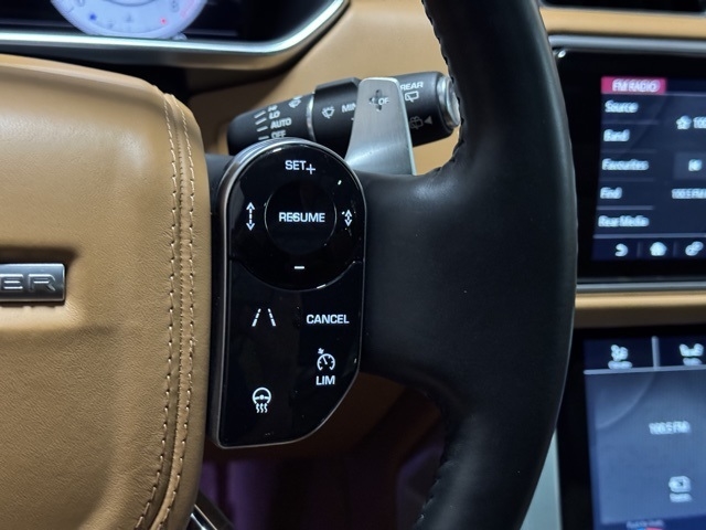 2020 Land Rover Range Rover SV Autobiography LWB photo 16