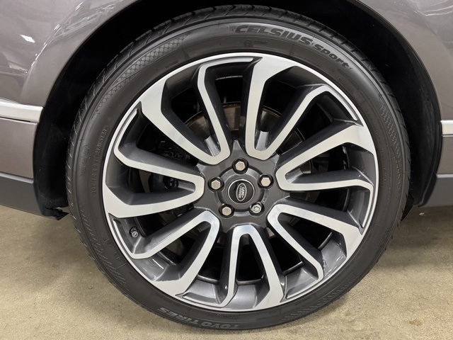2020 Land Rover Range Rover SV Autobiography LWB photo 32