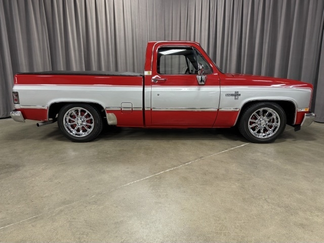 1986 Chevrolet C/K Pickup photo 4