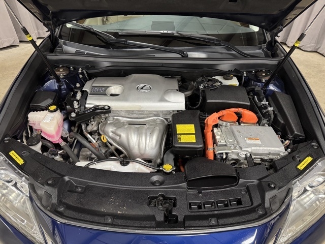 Lexus ES 300h Sedan 2013